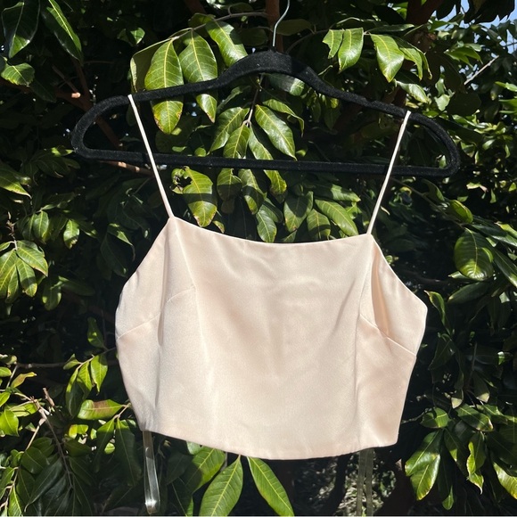 Fame and Partners Cream Tank Top - Picture 1 of 4